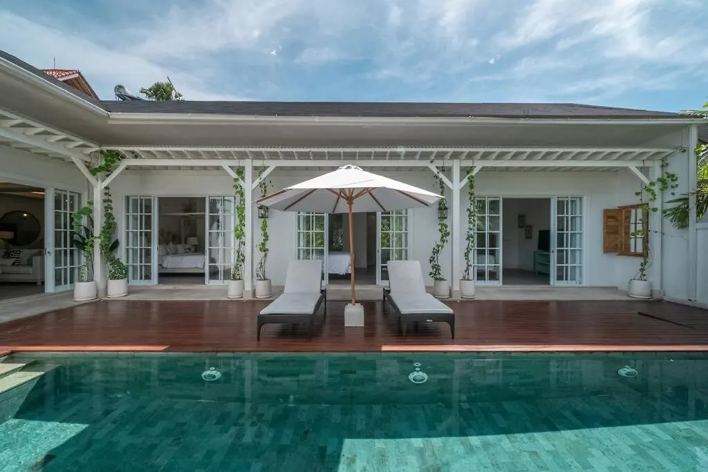 Blanc Mediterranean: 3Br In Central Canggu 0*, Canggu (Bali)