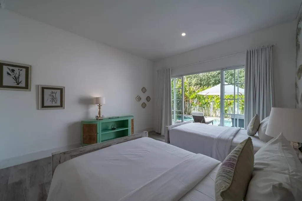 Villa Blanc Mediterranean: 3Br In Central Canggu Indonesia